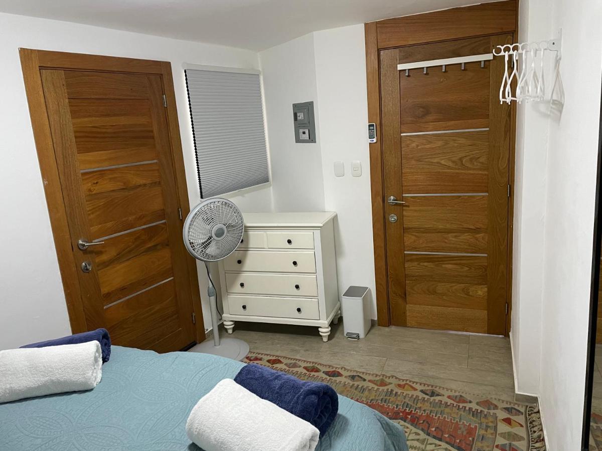 Kite Beach Oceanfront 1St Row Two Bedrooms And Patio كاباريتي المظهر الخارجي الصورة